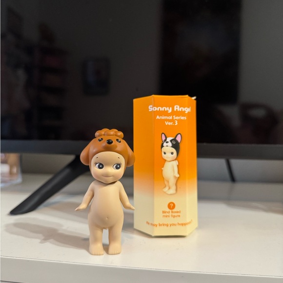 Sonny Angel Animal Series Ver. 3 Toy Poodle🤎 - Picture 1 of 2